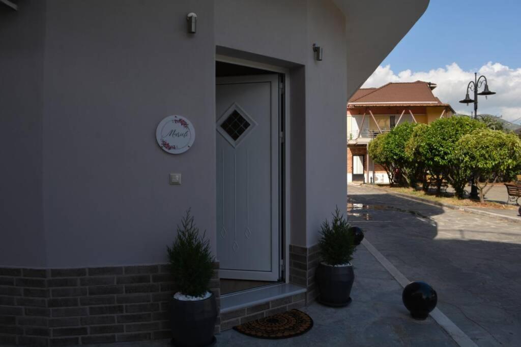 Marieli Apartment Perama  Экстерьер фото